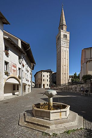 Pordenone(Piazzetta Duomo)
